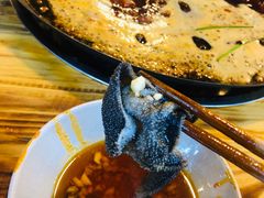 纯鲜水牛毛肚-岗上渣渣老火锅(两路口店)