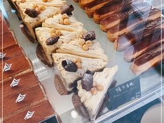 -Dough&Joe团憩(瑞虹天地月亮湾店)