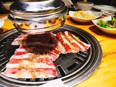 -唯成•韩国炭火烤肉 유성고기