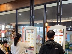 -汉堡王(梅村服务区南店)