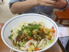 -铁蛋鸡汤刀削面(鸣元·名居店)