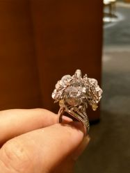 -北京七彩云南翡翠珠宝旗舰店(月坛店)