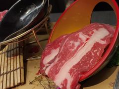 -铭牛烧肉·和牛海鲜自助(高新月牙湖店)