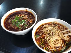 -秦云老太婆摊摊面(磁器口店)
