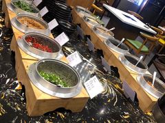 自助调料区-星湖特色餐厅· 三岔湖环球融创天堂洲际酒店