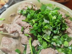 -大众跷脚牛肉馆·非遗传承单位(峨眉山店)