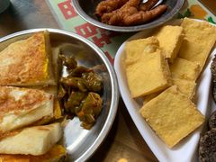 -88号小吃店·经典云南菜·地道纳西美食