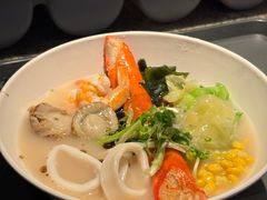 -彗星餐厅(香港迪士尼乐园)