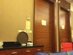 -泓历皇朝酒店(东亭店)