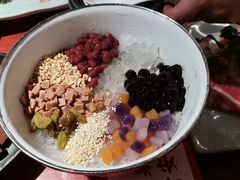 -谭鸭血老火锅(龙湖宝山天街店)