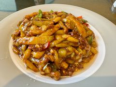 -赶海部落海鲜城(海阳路店)