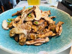 椒盐蘑菇-沿途四季·云南菜(建外大街店)