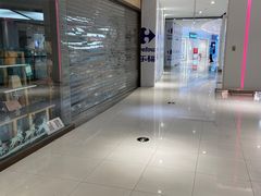 -家乐福(四元桥购物中心店)