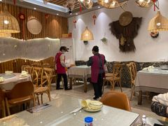 -鲜榨果汁·啤酒鱼(环岛河店)