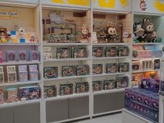 -泡泡玛特POPMART(凯德大峡谷店)