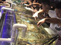 -V-ONE西雅图海鲜自助餐厅(仓山万达广场店)