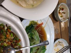 -严记小天府酸菜鱼(西四路店)