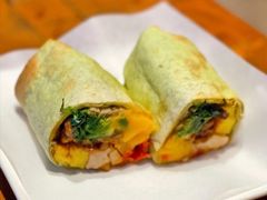 秘汁牛肉鲜蔬卷-星巴克(常德友阿国际广场店)