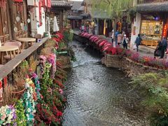 -阿婆情腊排骨火锅(金虹路店)