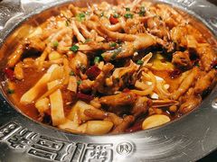 -胖哥俩肉蟹煲(湖滨银泰in77店)