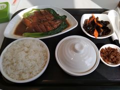 -百事佳烧鸭牛腩(上海虹桥站店)