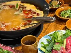 -贵厨酸汤牛肉(小十字店)