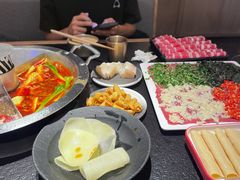 -晓宇重庆火锅(西安荟聚店)