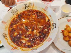 -辣小妮de川菜馆(红旗Mall店)