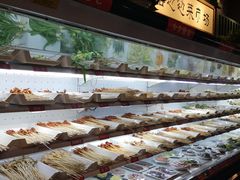自助取餐区-马路边边串串香(双井直营店)