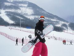 -鳌山滑雪度假区