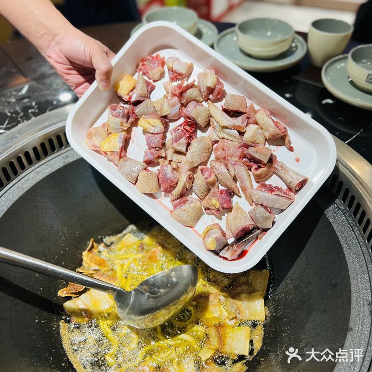 超正宗的长沙柴火鸡登陆上海滩!
