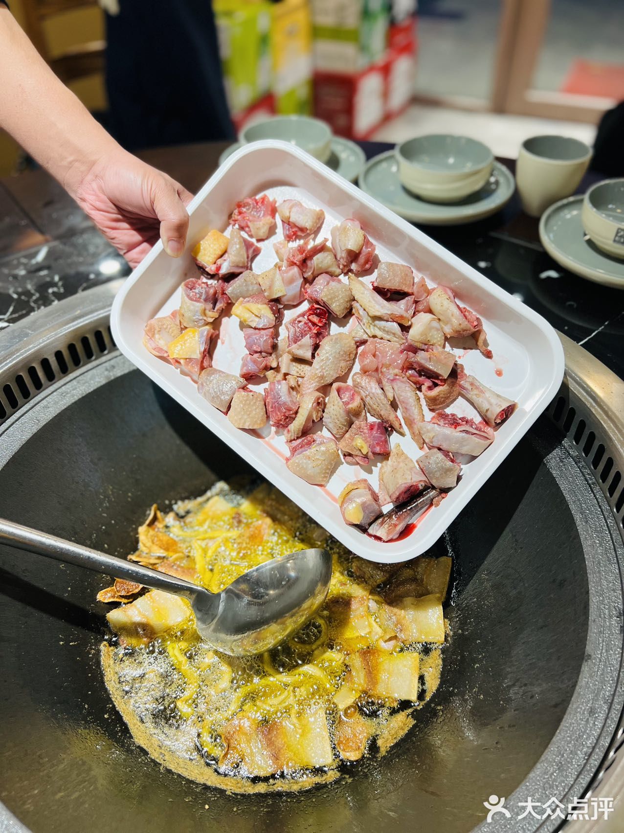 超正宗的长沙柴火鸡登陆上海滩！