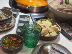 -喃喃椰·糟粕醋·椰子鸡火锅(七堡花园店)