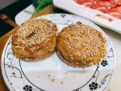 烤烧饼-京门老爆三·铜锅涮肉 爆肚(望京店)