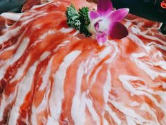 -老牌坊云南鱼豆花火锅(哈西万达店)