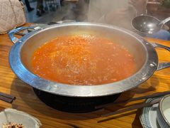 -野山舂·贵州现舂酸汤牛肉(鸿通城店)