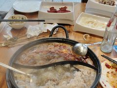-香逸山自助火锅