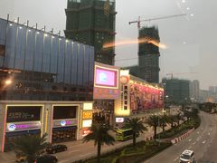 -百老汇美食街