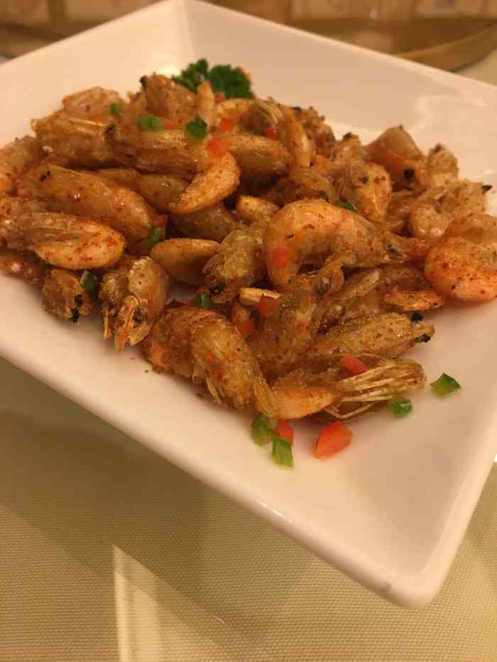 利苑酒家(宜安广场店)-"服务极度不满意!今晚在这用餐,席间几.