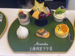 -奔驰上海利星(七宝店)