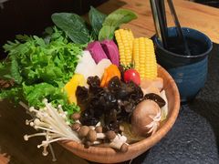 -湊湊火锅·茶憩(上海合生汇店)