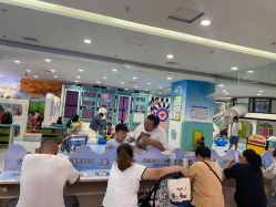 -孩子王童乐园(唐山万达广场店)