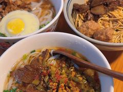 -矮子粉店1985·长沙米粉(湘春路店)