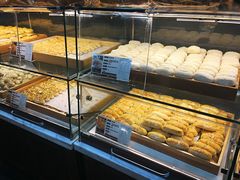 面包甜点陈列柜-清真全盛斋传统糕点(西羊市店)
