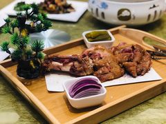 秘制咸猪肘-玉舌尖私房菜(裕华店)
