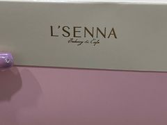 -罗森尼娜(德思勤店)