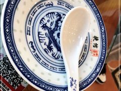 -捷信牛奶甜品世家(学府店)