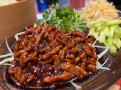 -老郑家东北春饼(龙悦居店)