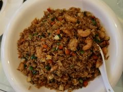 -万龙洲海鲜(大兴绿地缤纷城店)