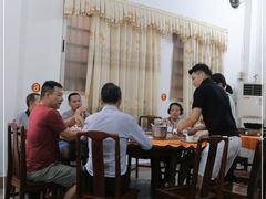 -石山特色饭酒楼